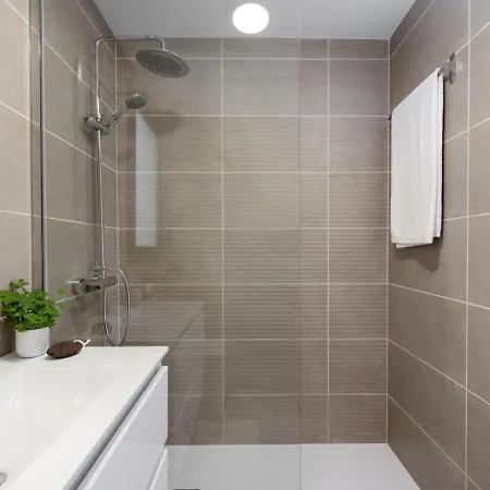 Apartment Centrum 900m Het